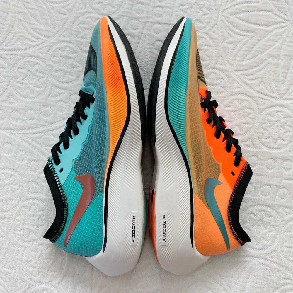 Nike ZoomX Vaporfly Next% Racing Shoes, Ekiden‎ (M's 7, W's 8.5) Sydney Sweeney